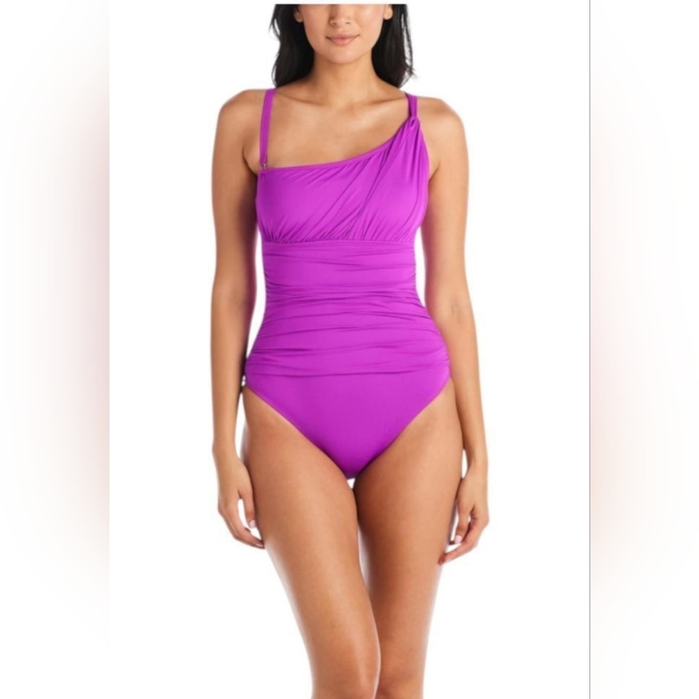 Bleu Rod Beattie Lets Get Twisted One Shoulder Ruched Swimsuit Size 6 NWT